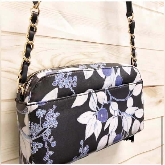 ❄️ Winter Sale! ❄️ New | DENA Camera Bag Crossbody Handbag with Card Case - Picture 8 of 10